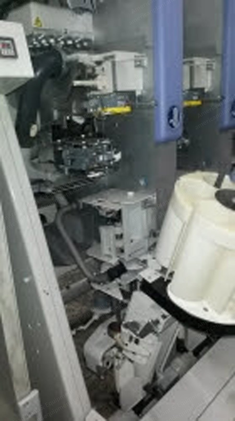 Murata, 21C, 2011, Automatic Cone Winder, 60 Heads, Pitch 152mm, Loepfe Yarn Master Zenit Clearers