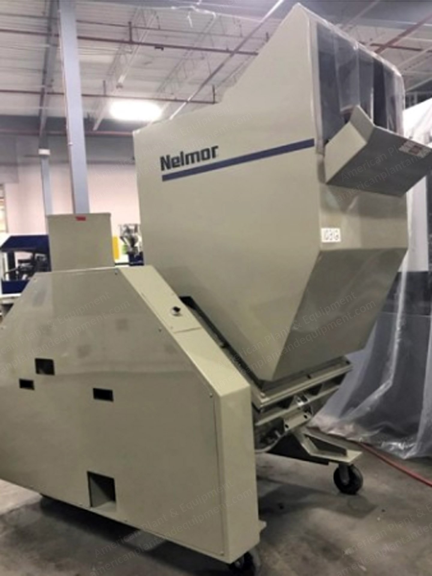 Nelmor, G1628, 2002, 30 HP, 16x28 inch Feed Opening, 3 Slant Blades, 2 Bed Blades