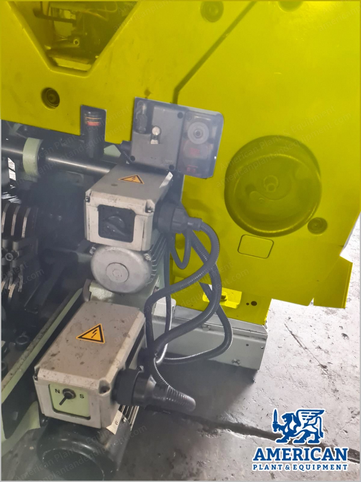Sulzer, P7100 B 330 N1-1 EP D1 R, 1995, Working Width 3300mm, Weft Mix Color Insertion, Cam Motion