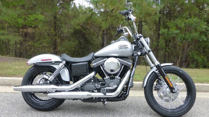 Harley-Davidson, FXDB Dyna Street Bob, 2015, 1690cc, 6-Speed, Hard Candy Quicksilver Flake