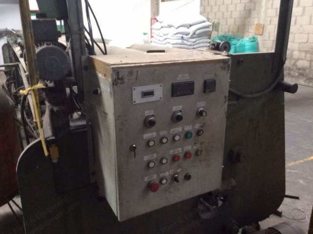 Amoco Fabrics and Fibers Warper, 4200mm Width, 2100 Creel Positions, 50 m/min Working Speed
