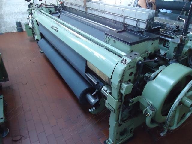 Sulzer, TW11 85VSD125 KT, Projectile Loom, 85" Width, Dobby, 4 Colors