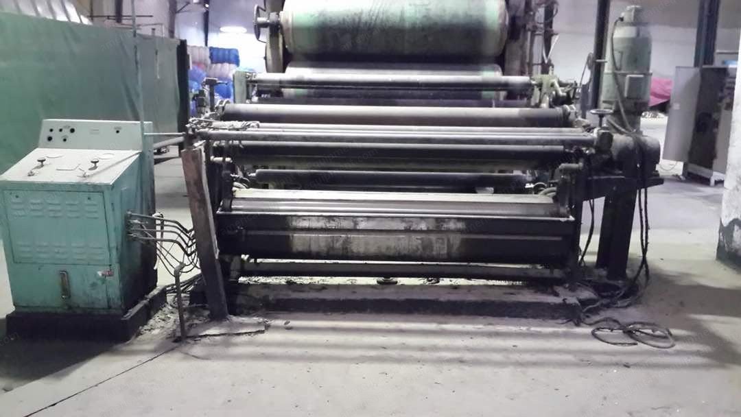Santex Scatter Coater, 1992, 2200mm Width, Re-rolling and Cooling Cylinders
