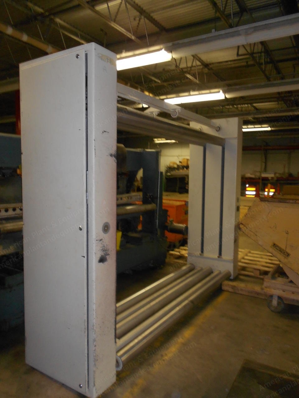 Krantz Accumulator, 106" (2692mm) Face Width, 5" Diameter SS Rolls