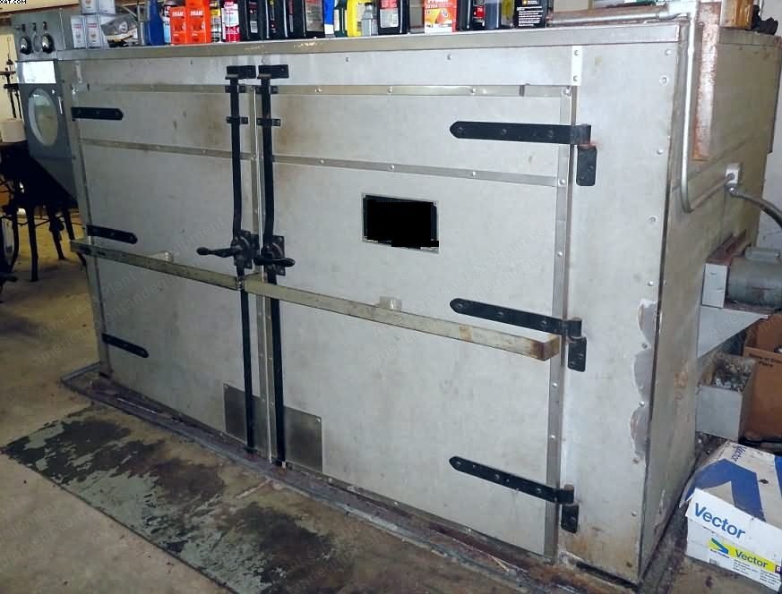 H&W, ST-2, 1971, Electric, 90x77x57", Double Door, with Conditioning Buggies