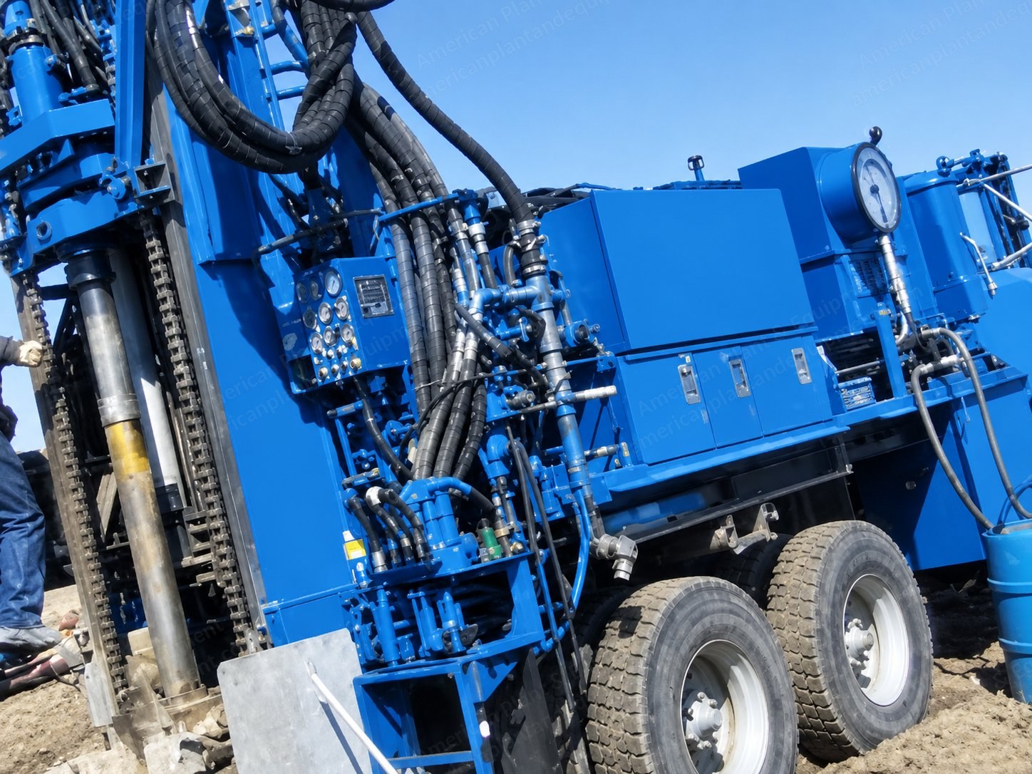 Schramm, T64HB, Drill Rig, 300m/900ft Depth, 750/300 Compressor, Mounted on 1979 Mack Truck