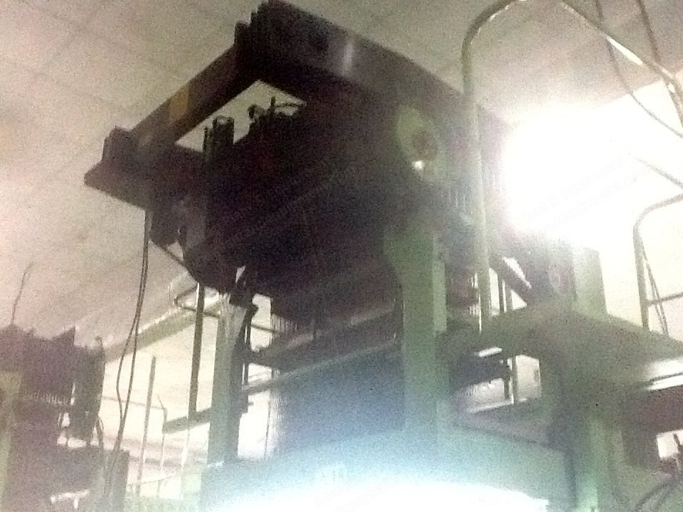 Muller, MBJ2, 1992, Jacquard Label Looms, 1152 Hooks, 8 Feeder