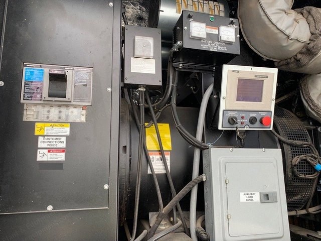 Doosan, Generac 500kW, 2011, 500 kW, 480V, Sound Attenuated Enclosure, 1000 Gal Tank