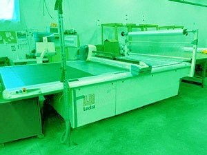 Lectra, VT-FA-FP-72, 2011, Multi-Ply Cutting Machine, 69x72 inch Cutting Area