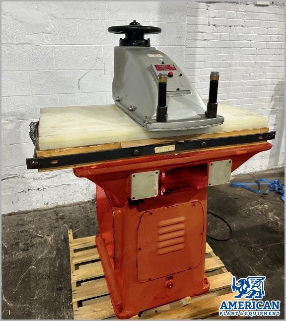 Sandt, 20 Ton, Hydraulic Die Cutter, 20x40 in Table, 14x20 in Cutting Head