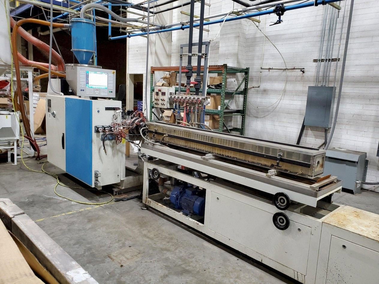 Krauss-Maffei, KME 60 SX, 2015, Profile Extrusion Line, 60mm Screw, American Maplan Calibration Table