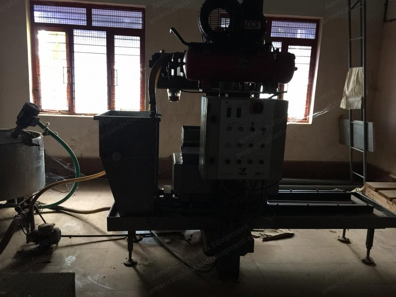 Wimco, Fadis Silk Press, 1 Bale Capacity, Separate Tint Mix Chamber