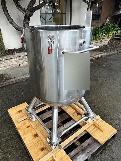 Precision Stainless, Jacketed Tank, 125-Liter (33 Gallon), 316L Stainless Steel, 20"x28"