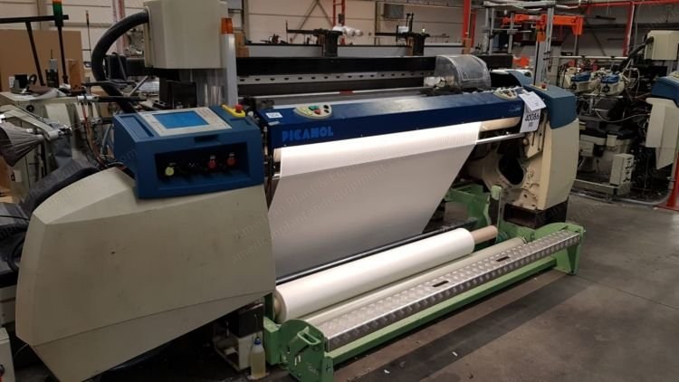 Picanol, Omniplus800-4-R-220, 2005, Air Jet Weaving Loom, 2200mm Working Width, 4 Colors, Staubli Dobby 2881
