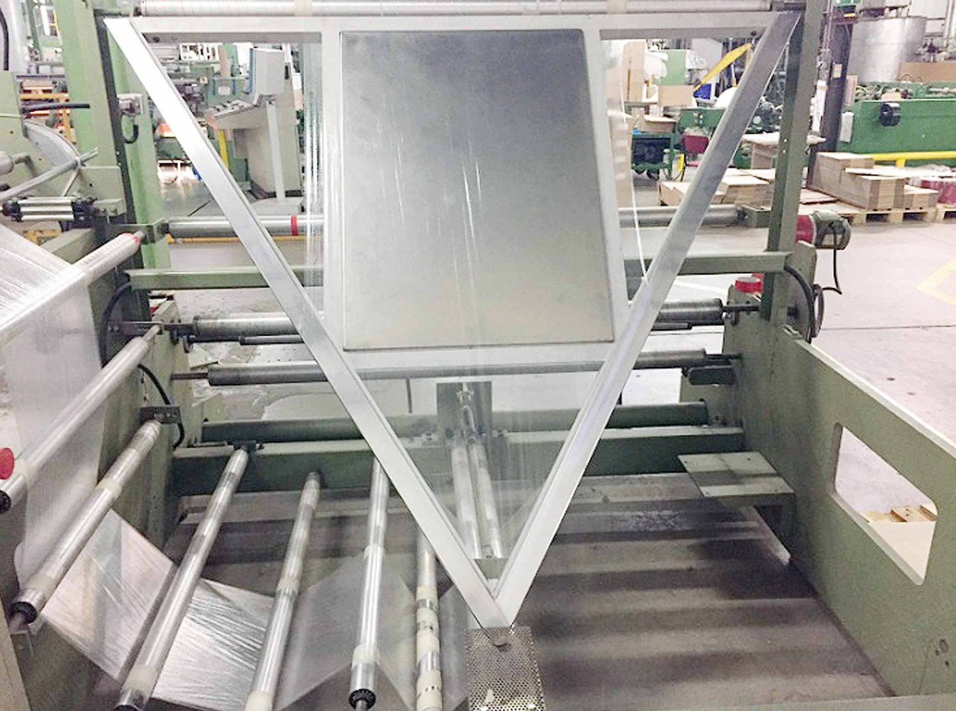 Comet Folding Machine, 1993, 1800mm Working Width, 150 m/min Output