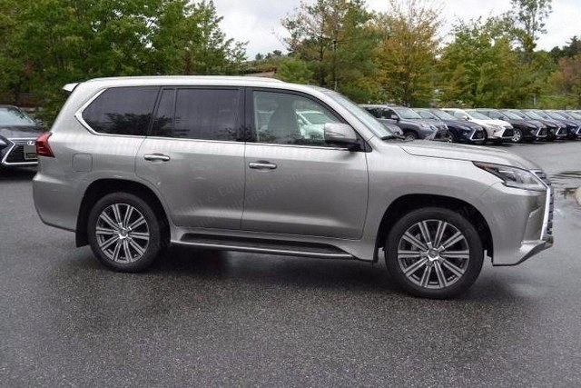 Lexus, LX 570 Base, 2016, 5.7L V8, Automatic, Atomic Silver