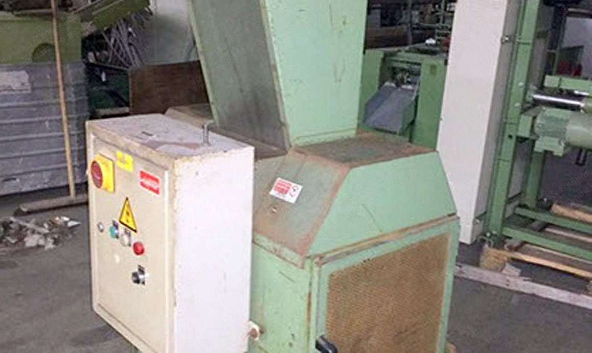 Edge Trim Opener, 1991, Working Width 300mm