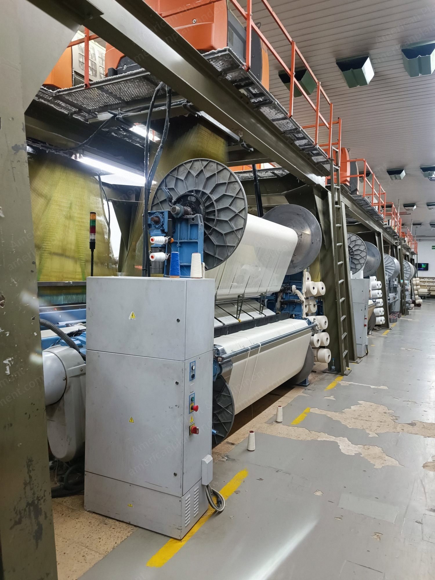 Sulzer, G6300F, 2004, Terry Loom, 2600mm, Bonas ZJ Jacquard, 8 Colors