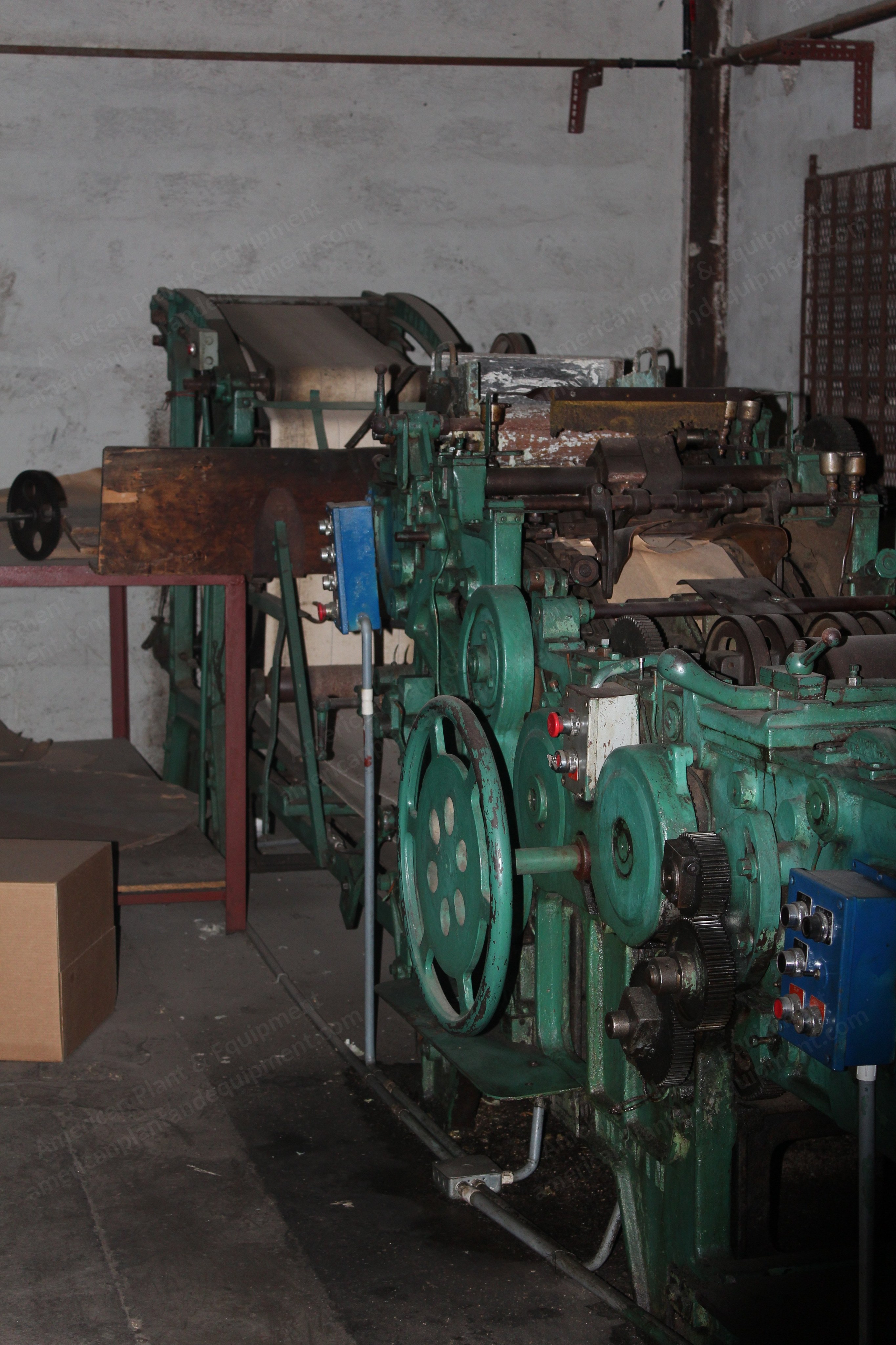 Potdevin, 84 SOS, Paper Bag Machine, 2 Color Flexo Tail Printer, 200 to 450 BPM