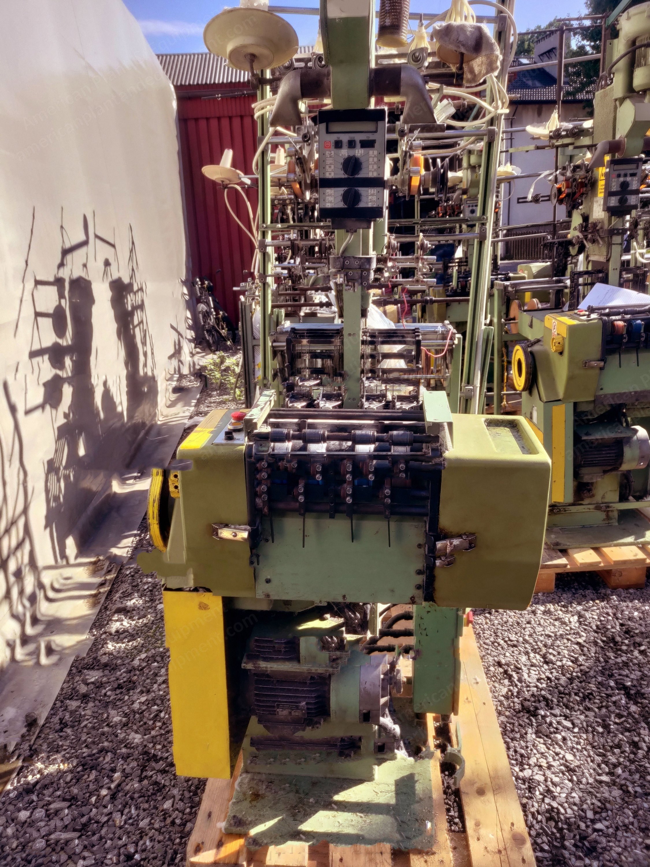 Jakob Muller, NF, 2000, 27mm Working Width, 4 Weaving Heads, 10 Patterning Frames