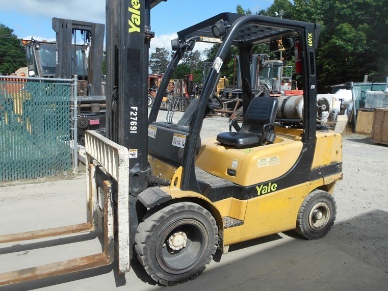Yale, GLP060VX, 2006, 6000 lb Capacity, 93-199 Inch Triple Mast, Sideshifter, LP Gas