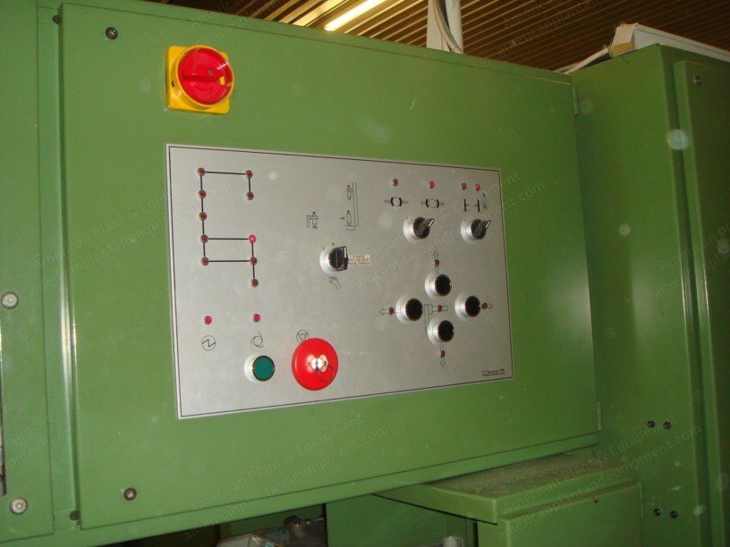 Marzoli, NSF-2, 1991-1993, 1008 Spindles, 42mm Ring Diameter, Automatic Bobbin Unloading