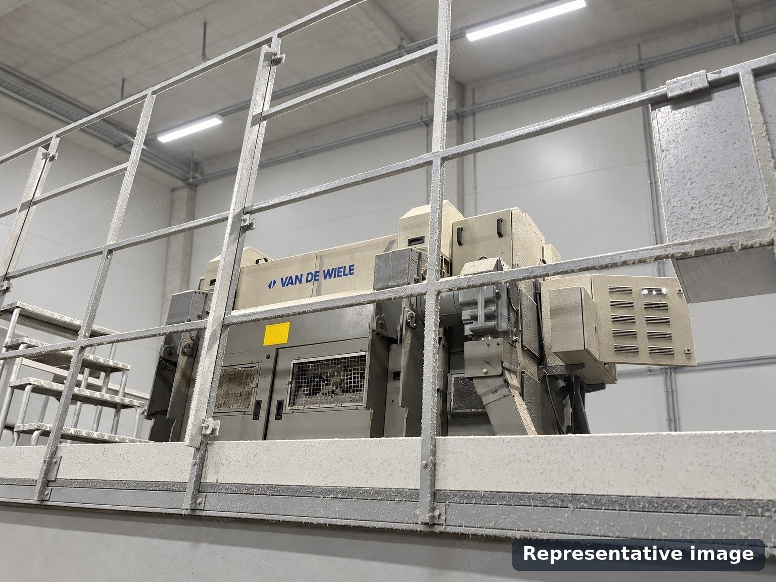 Van de Wiele, SLC, 1999, Flatweave Carpet Loom, 4.10 m Width, 4 Colors, PTX Jacquard 5,224 Solenoids, 3 Rapiers