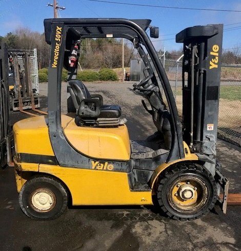 Yale, GDP050VX, 2016, 5000 lbs Capacity, Triple Stage Mast, Diesel, Sideshift