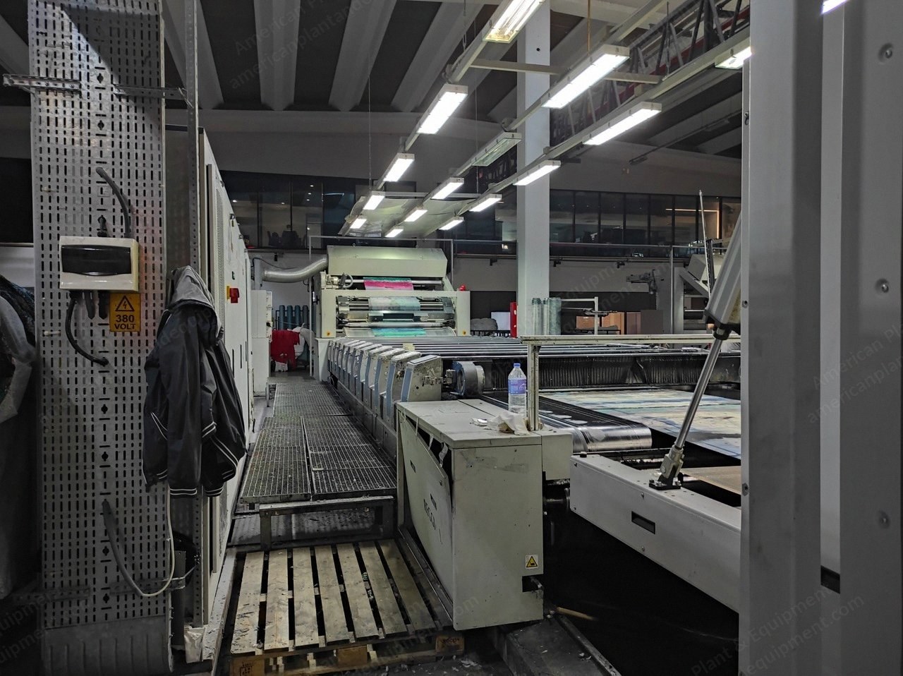 EFI Reggiani, Unica, 2016, 1850mm Printing Width, 12 Colors, Magnet System, 4 Chamber Gas Dryer