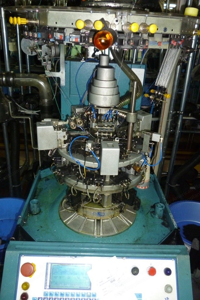 Lonati, FL54, 2003, Sock Knitting Machine, 4" Diameter, 108 Needles