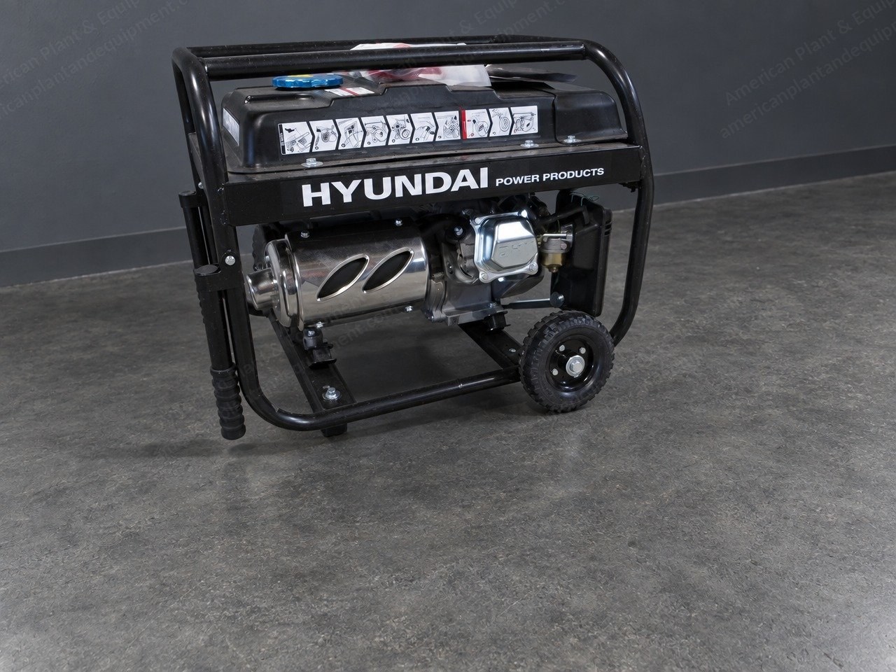 Hyundai, HPG 3800, Portable Petrol Inverter Generator, 3.2 kW Peak, 230 V and 12 V DC, New