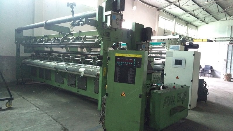 Karl Mayer, HKS3-M180, 2002, Tricot Machine, 180" Width, 28E Gauge