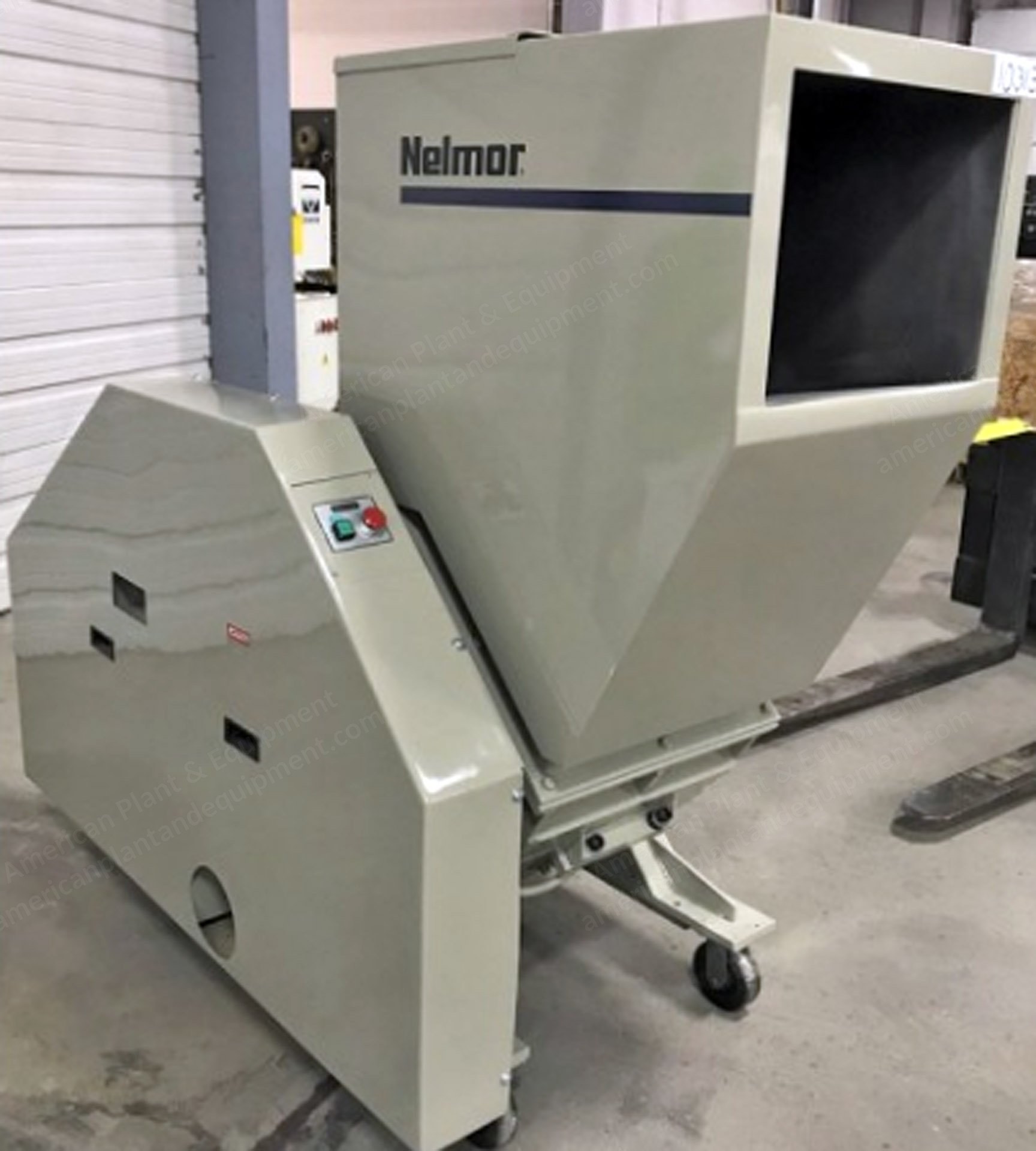 Nelmor, G1620, 1997, Portable Granulator, 20 HP, 16x20 inch Feed Opening, 3 Slant Blades