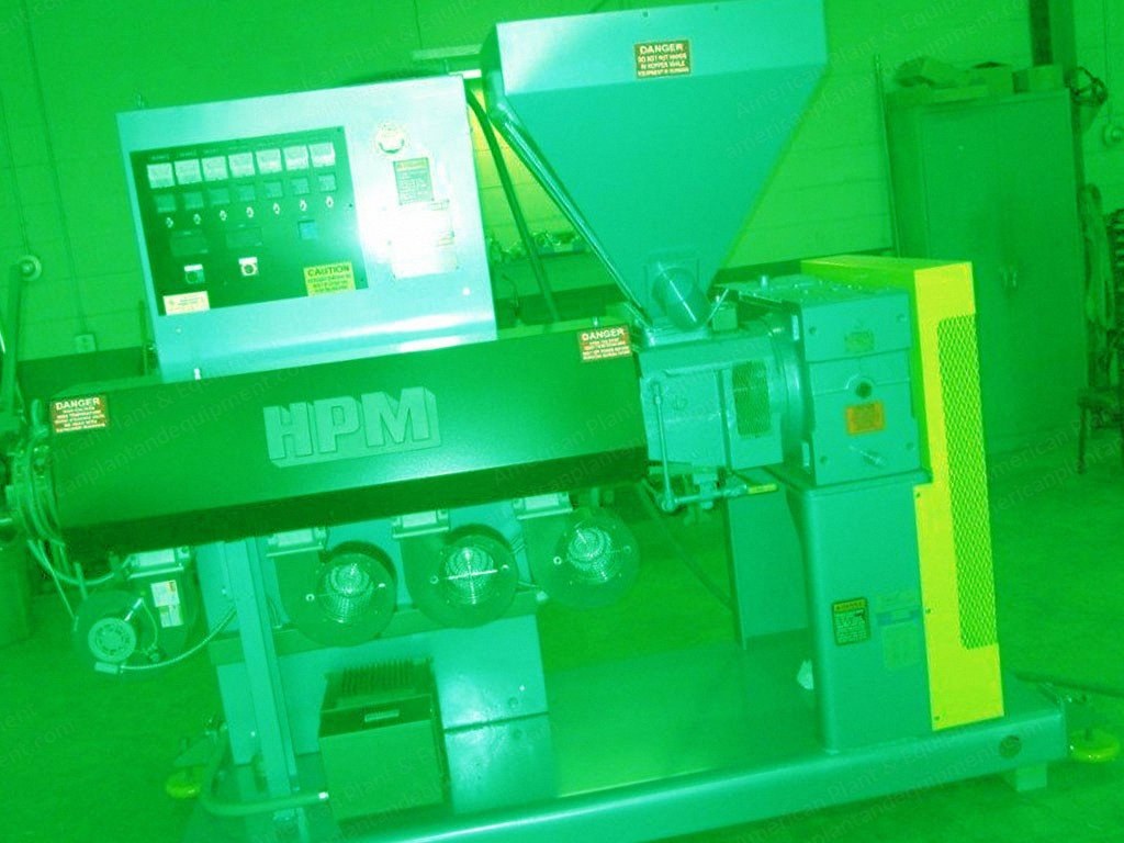 HPM, 2.5 TMP, 2.5" Extruder, 24:1 L/D, Rebuilt, with Screen Changer