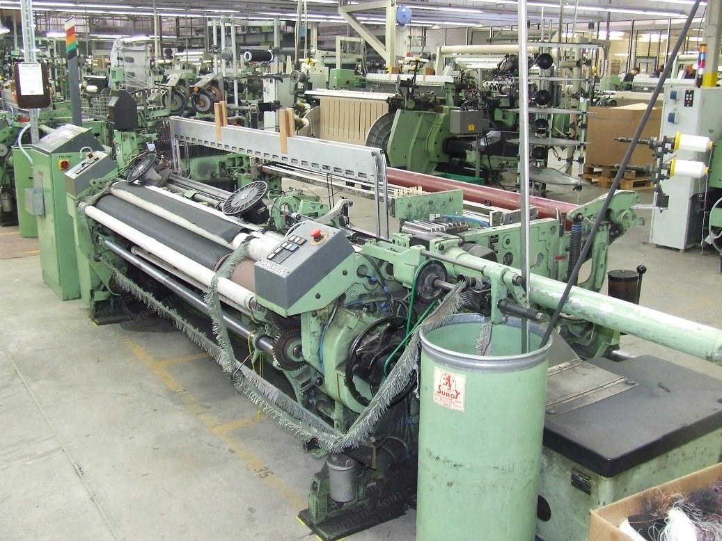 Dornier, HTV8 S 210/24S, 1990-1992, 2100mm Width, 8 Colors, Staubli 2667 Electronic Dobby