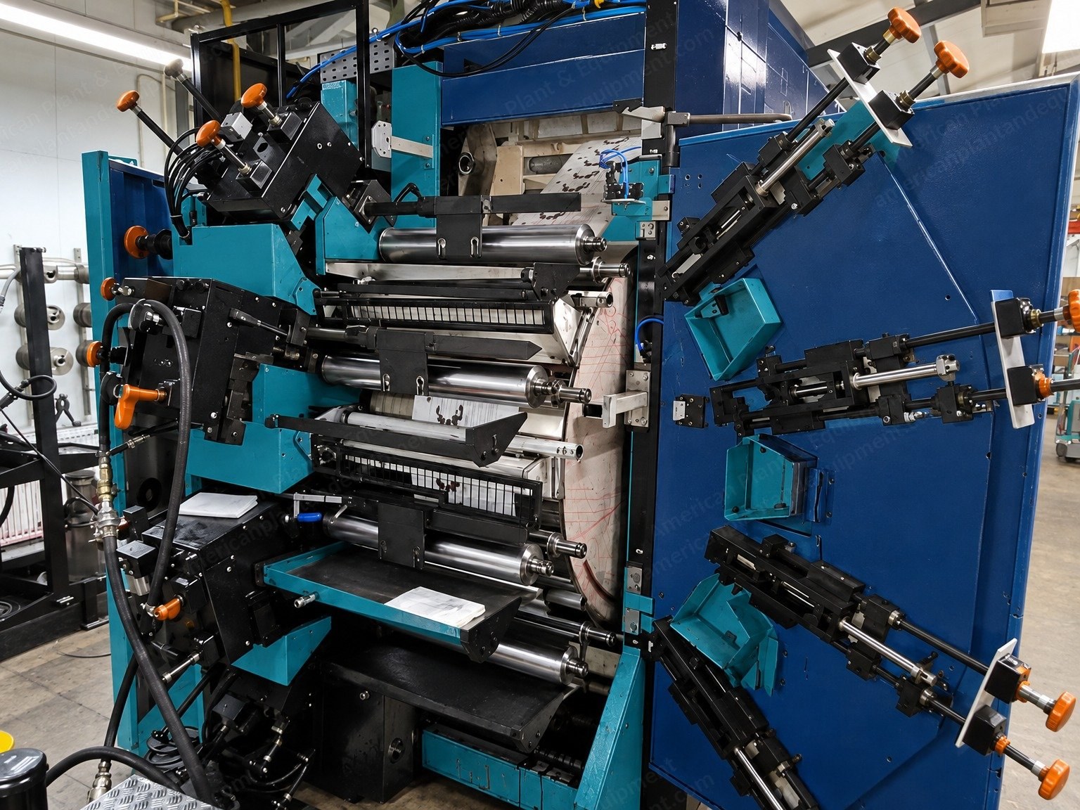 Windmoller & Holscher, Soloflex, 1997, Central Impression Flexographic Printing Press, 8 Colors, 620mm Web Width