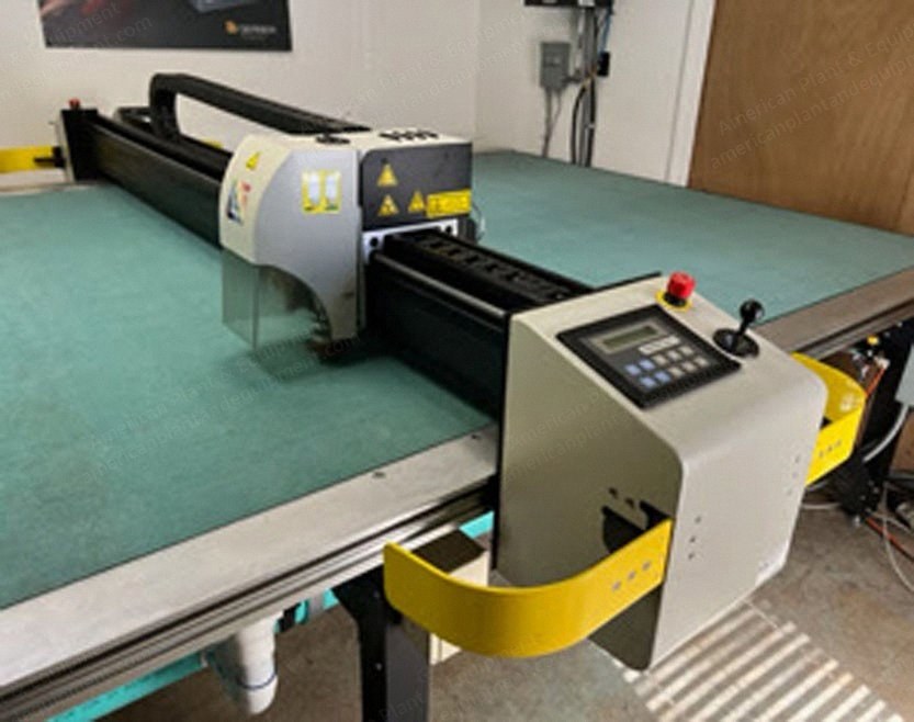 Gerber, DCS-2600, 2011, Automated Single Ply Cutter, 72x108 inch Cutting Area