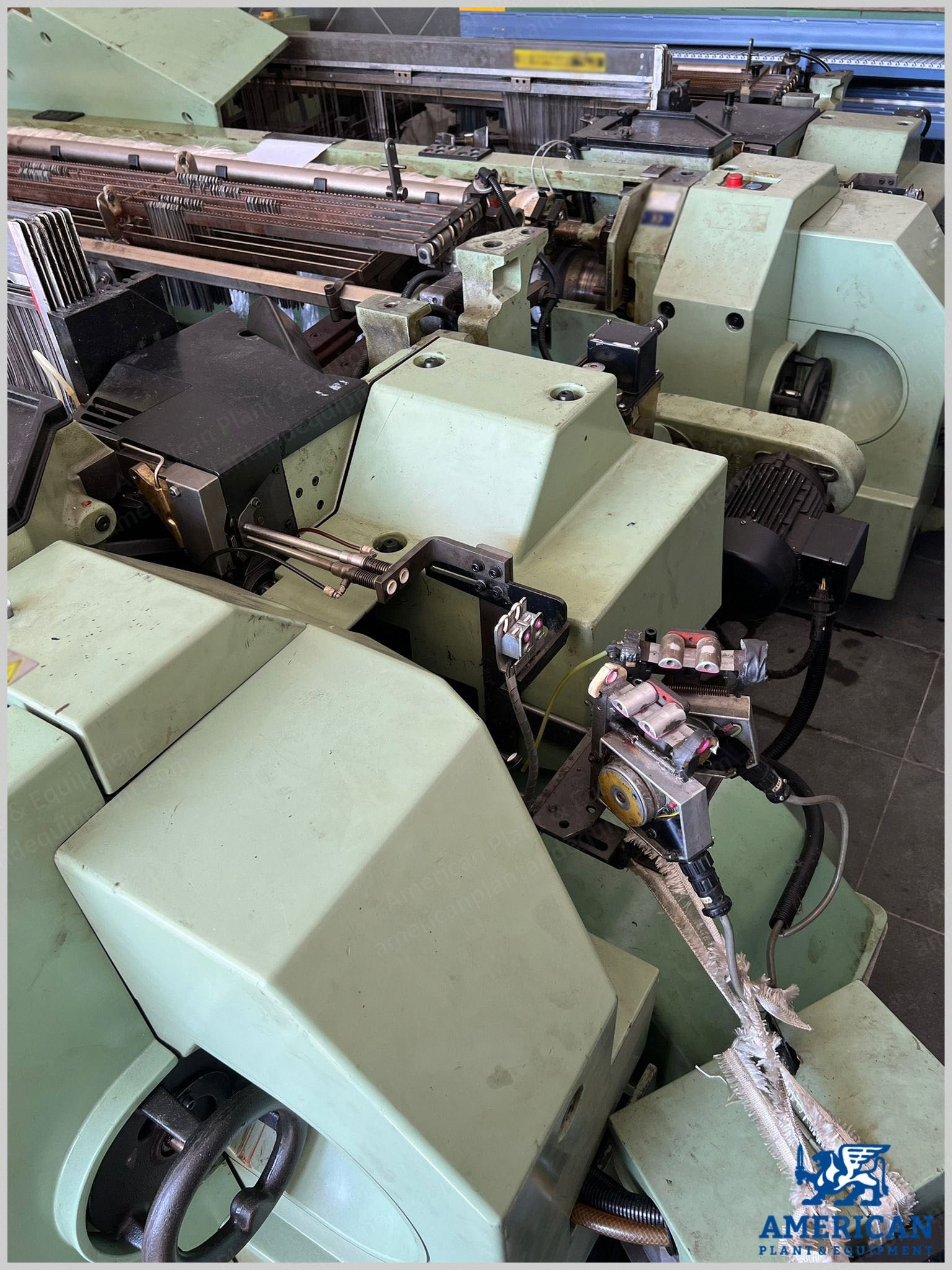 Sulzer, P7200 & P7250, Steel Projectile Looms, Working Width 2800mm & 3300mm, Cam Motion
