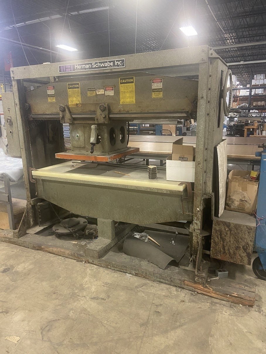 Schwabe, Model M, Traveling Head Die Cutter, 30x72in Bed, 25 Ton, 27in Head Width