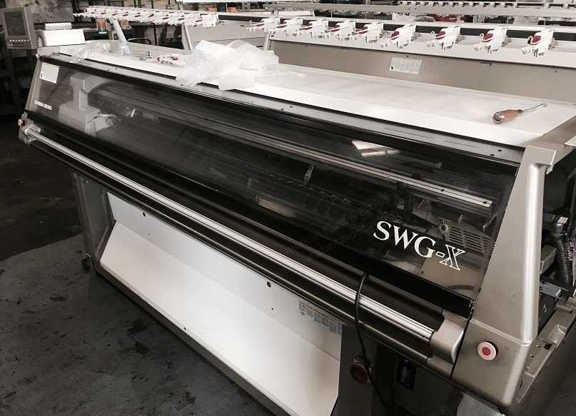 Shima Seiki, SWG 173, 1999/2001, Flat Knitting Machine, 12GG