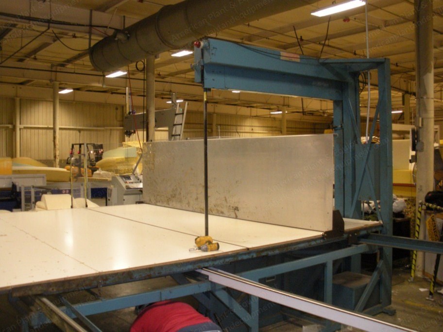 Edge, E-3, Vertical Band Saw, 50 inch Blade Height, 137x158 inch Table