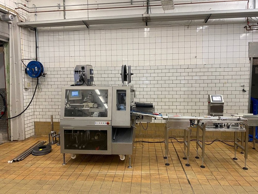 Poly-Clip, TSCA 120-18, 2011, Capacity up to 200 cycles/min, Calibers 24 to 120mm, with Linx Date Printer and Check Scale