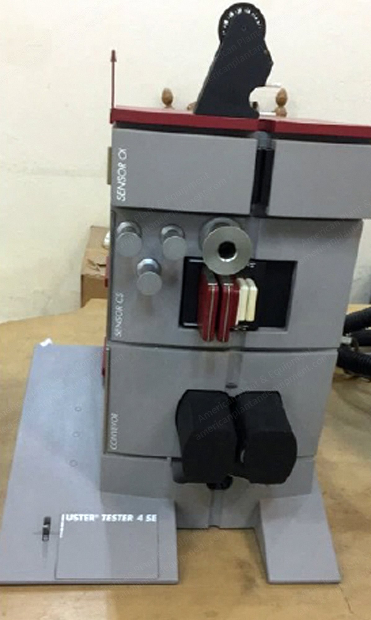 Uster, Tester 4 Model SE, 2005, CS Sensor, OI Sensor, UT4 Conveyor