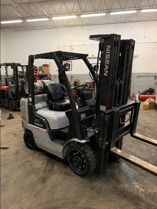 Nissan, C60, 2011, 6000 lbs Capacity, Triple Stage Mast, LP Gas