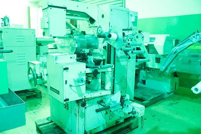 Nagema, EL9, Double Twist Candy Wrapping Machine, 400 to 450 pcs/min