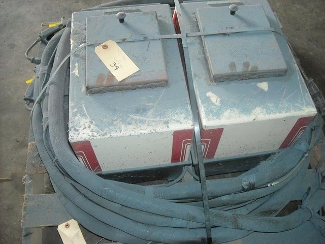 Titan, Hot Melt Machine, with 16' Hoses