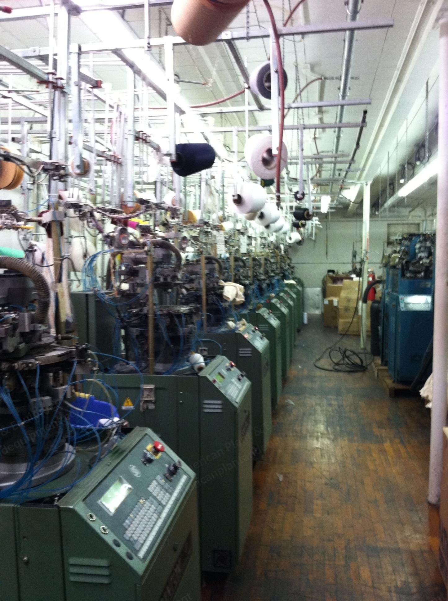 Santoni, Socks Machine, 4.5" x 84N