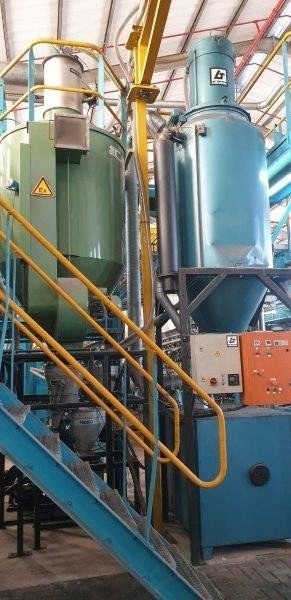 SML, Tri Color BCF Plant, 1994 to 2002, with Superba Heat Setting Line, Rieter Cabling Machines