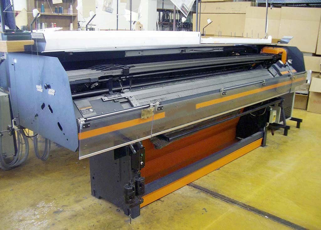 Universal, MC 611, 1986, Flat-Bed Knitting Machine, 2130mm Width, Division 5
