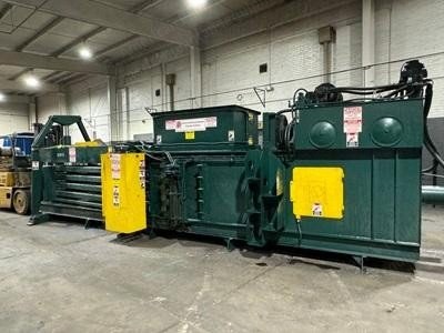 IBC, AT-4343-8-50-63, 2009, Auto-Tie Baler, 43" x 43" Bale Size, 40HP, 8" Cylinder